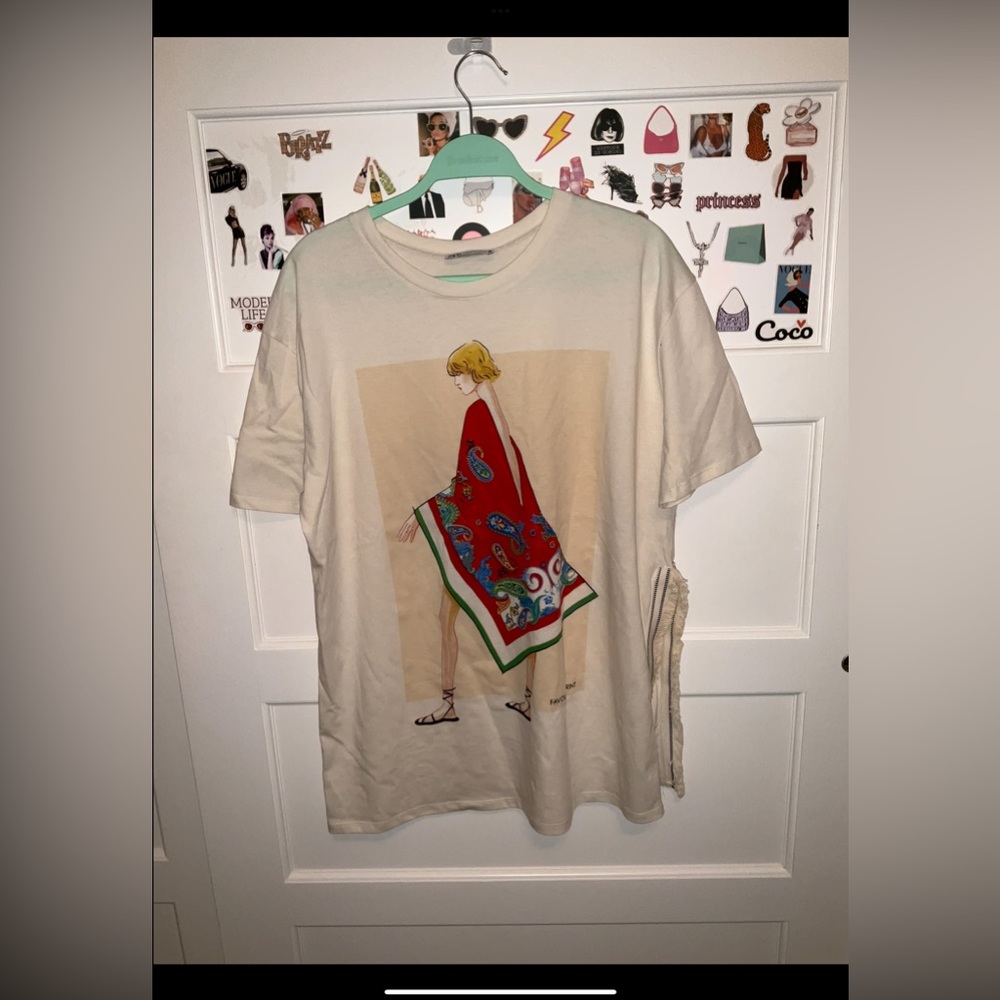 Zara Graphic Tee Shirt
